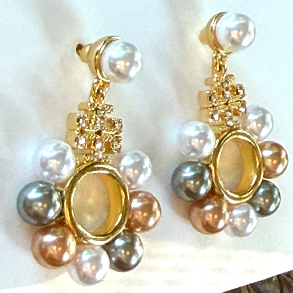 Tory Burch Earrings KIRA MULTI FAUX PEARL GOLD TONE UNIQUE PIERCED / POST NWT - Picture 16 of 16